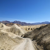 Dirt+road+in+Death+Valley.