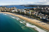Beachfront+property%2C+Australia.