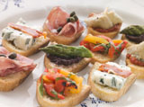 Plated+Selection+of+Crostini