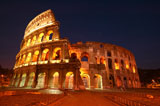Lights+on+the+Coliseum+in+Rome+at+night