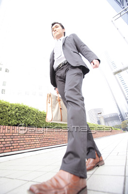 �ӥ��ͥ����᡼��