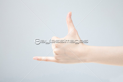 アロハポーズ 商用利用可能な写真素材 イラスト素材ならストックフォトの定額制ペイレスイメージズ