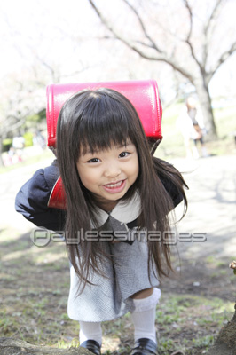 小学1年生の女の子 - 商用利用可能な写真素材・イラスト素材なら 小学1年生の女の子 - 商用利用可能な写真素材・イラスト素材なら