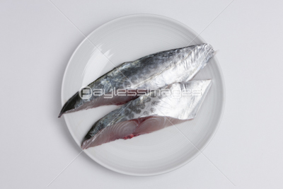 サワラの切り身 商用利用可能な写真素材 イラスト素材ならストックフォトの定額制ペイレスイメージズ