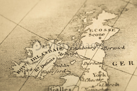 アンティークの世界地図 イギリス 商用利用可能な写真素材 イラスト素材ならストックフォトの定額制ペイレスイメージズ