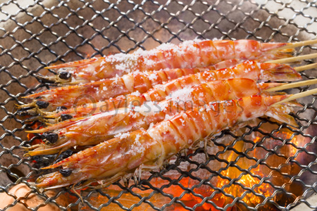 車海老の炭火焼 商用利用可能な写真素材 イラスト素材ならストックフォトの定額制ペイレスイメージズ