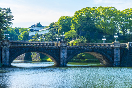 皇居二重橋 商用利用可能な写真素材 イラスト素材ならストックフォトの定額制ペイレスイメージズ