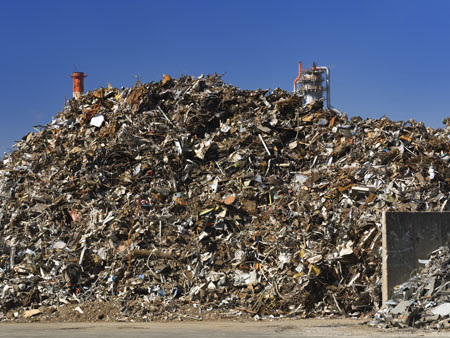 スクラップ工場 商用利用可能な写真素材 イラスト素材ならストックフォトの定額制ペイレスイメージズ