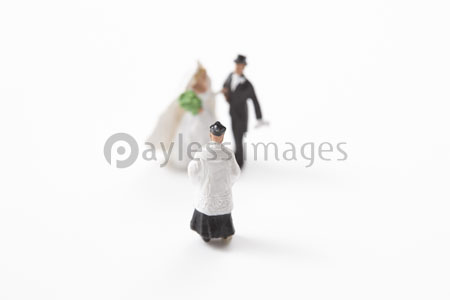 ミニチュア人形の結婚式 ストックフォトの定額制ペイレスイメージズ
