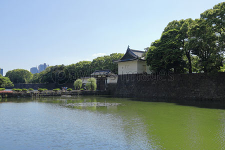 皇居 桜田濠 商用利用可能な写真素材 イラスト素材ならストックフォトの定額制ペイレスイメージズ