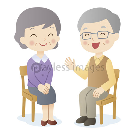イスに座る老夫婦 商用利用可能な写真素材 イラスト素材ならストックフォトの定額制ペイレスイメージズ