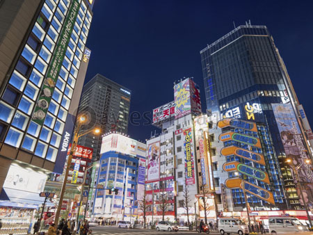 秋葉原電気街 商用利用可能な写真素材 イラスト素材ならストックフォトの定額制ペイレスイメージズ