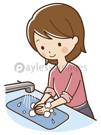 手洗いをする女性