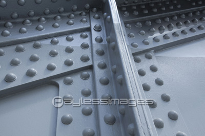 鉄骨とリベット 商用利用可能な写真素材 イラスト素材ならストックフォトの定額制ペイレスイメージズ