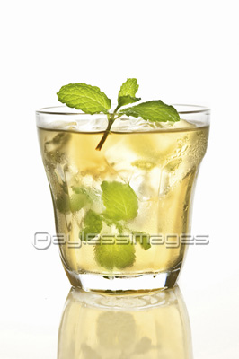 アイスハーブティー 商用利用可能な写真素材 イラスト素材ならストックフォトの定額制ペイレスイメージズ アイスハーブティー 商用利用可能な写真素材 イラスト素材ならストックフォトの定額制ペイレスイメージズ