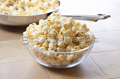ポップコーン 商用利用可能な写真素材 イラスト素材ならストックフォトの定額制ペイレスイメージズ