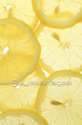 レモンの輪切り 商用利用可能な写真素材 イラスト素材ならストックフォトの定額制ペイレスイメージズ
