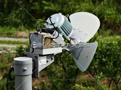 茶畑の扇風機 ストックフォトの定額制ペイレスイメージズ