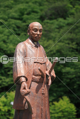 伝支倉常長の墓 ストックフォトの定額制ペイレスイメージズ