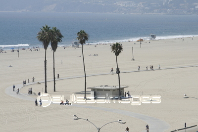 ���󥿥�˥��ӡ���