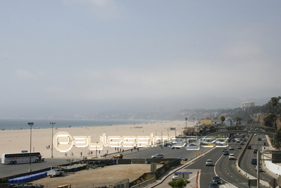 ���󥿥�˥��ӡ���