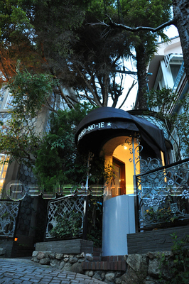 �������β�