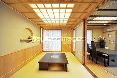 和風リビング 商用利用可能な写真素材 イラスト素材ならストックフォトの定額制ペイレスイメージズ