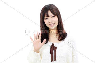 祈る女の子 商用利用可能な写真素材 イラスト素材ならストックフォトの定額制ペイレスイメージズ