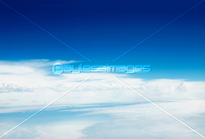 雲の上 雲の上の空 - 商用利用可能な写真素材・イラスト素材ならストック