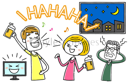 外国人旅行者が騒いで近所迷惑 商用利用可能な写真素材 イラスト素材ならストックフォトの定額制ペイレスイメージズ