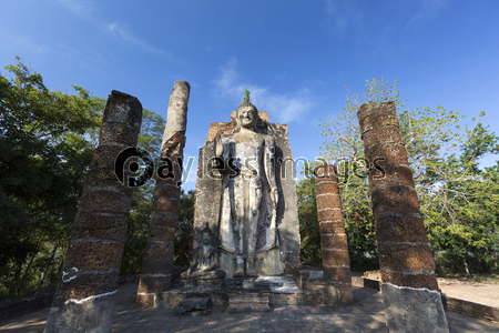 スコータイの遺跡ワット・サパーンヒン