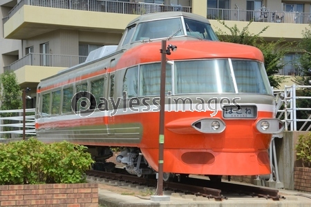 小田急電鉄3100形 Nse ロマンスカー 商用利用可能な写真素材 イラスト素材ならストックフォトの定額制ペイレスイメージズ