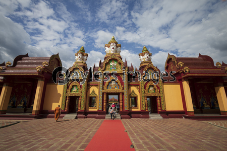 タイ国クラビ県の寺院ワット・マハタート・...