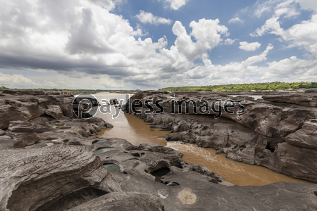 タイ国ウボンラーチャターニー県メコン川の...