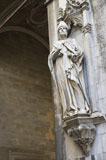 Statue+on+Italian+church.