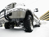 SUV+in+snow.