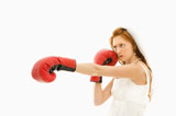 Bride+with+boxing+gloves.