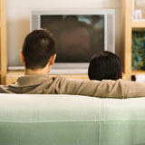 Couple+watching+TV.