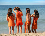 Four+girls+on+the+beach