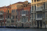 Gondolas+docked+near+buildings+in+Venice%2C+Italy