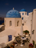 Blue+dome+on+church+in+Santorini+Greece