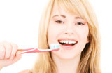 happy+girl+with+toothbrush