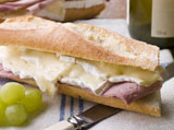 Brie+and+Ham+Baguette+with+White+Wine+and+Grapes