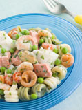 Seafood+Pasta+Spirals+with+Peas+and+Herbs