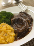 Shin+of+Beef+Braised+in+Stout+with+Mashed+Swede+and+Broccoli