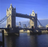 Bridge+across+a+river%2C+Tower+Bridge%2C+London%2C+England