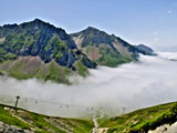 Beautiful+mountain+range+in+fog