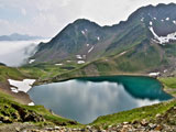 Beautiful+lake+in+mountains