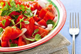 Summer+tomato+salad+with+onions+and+herbs+