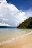 A+tropical+beach+in+Indonesia+